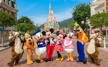 Why Visit Hong Kong Disneyland