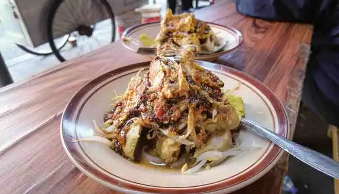 Typical Contemporary Bandung Food That is Famous for Being Delicious