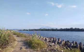 Baruna Beach, a Historical Beach in Semarang that Offers Various Exciting Activities