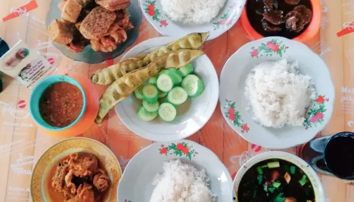 Typical Betawi Foods That You Must Bring Home as Souvenirs When You Go Home!